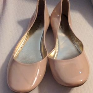 Size 9 xhilaration flats